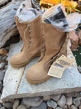 Belleville ICWT Military Boots Gore-Tex USA 3.5W Womens 5-6 NEW